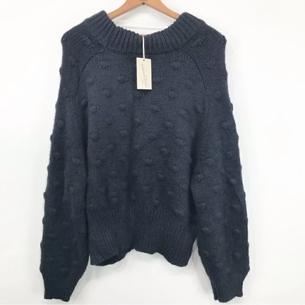 Universal Thread Chunky Ball Knit Midnight Blue Sweater NEW